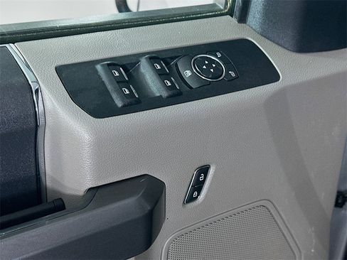 Used 2022 Ford F250 XLT w/ XLT Value Package image 24