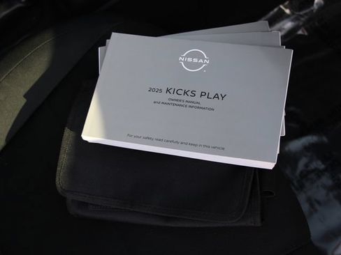 Certified 2025 Nissan Kicks Play S FWD image 31