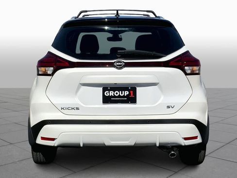 Used 2024 Nissan Kicks SV w/ Interior Electronics Package image 5