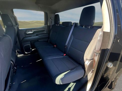 Used 2023 Chevrolet Silverado 1500 RST image 15