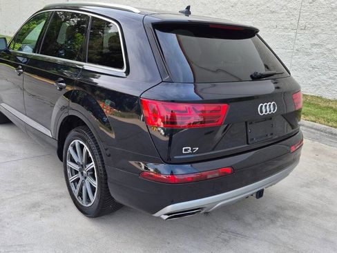 Used 2017 Audi Q7 3.0T Premium Plus image 5