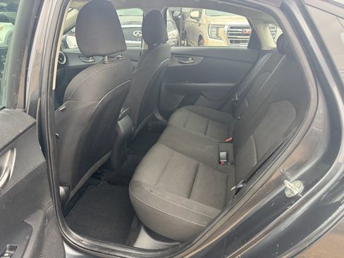 Used 2021 Kia Forte LXS image 14