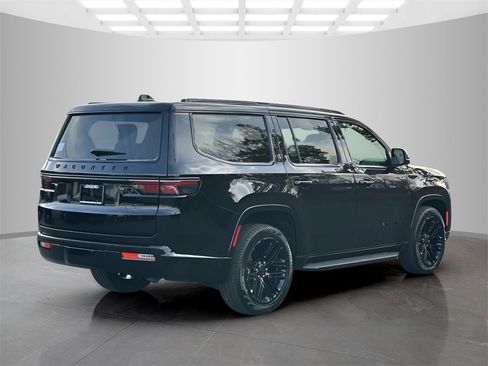 New 2025 Jeep Wagoneer Series II w/ Convenience Group I image 8