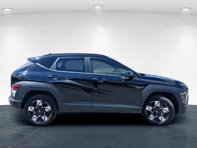 Used 2025 Hyundai Kona SEL AWD/4WD image 7