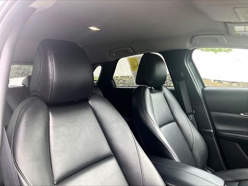 Used 2023 MAZDA CX-30 AWD 2.5 S w/ Select Package image 22