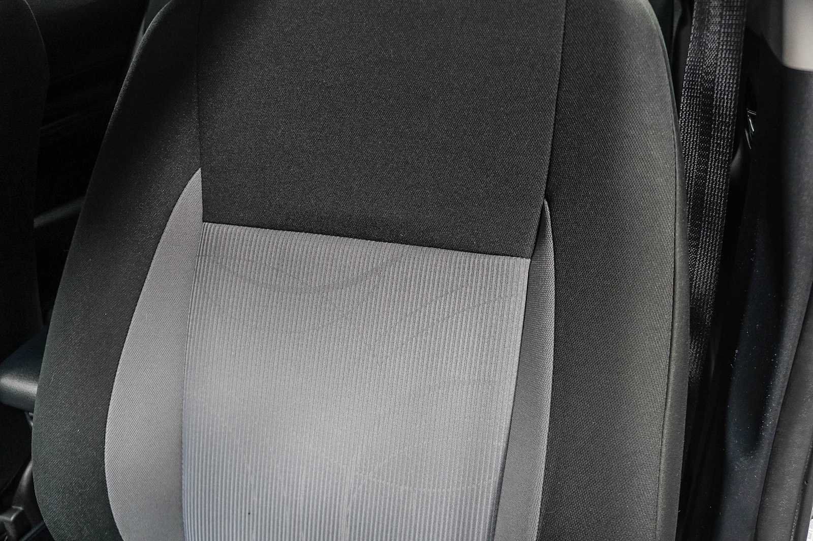 Certified 2019 Toyota Prius C FWD image 28