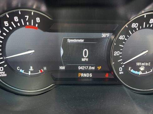 Used 2020 Lincoln MKZ AWD image 30