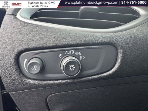 Used 2024 Chevrolet Malibu LT image 18