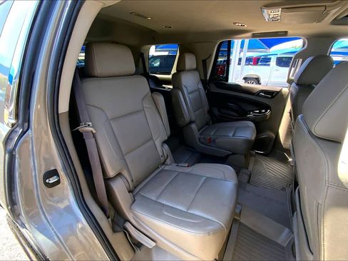 Used 2018 Chevrolet Tahoe Premier AWD/4WD image 20