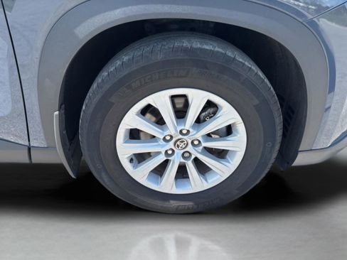 Certified 2024 Toyota Grand Highlander XLE image 49