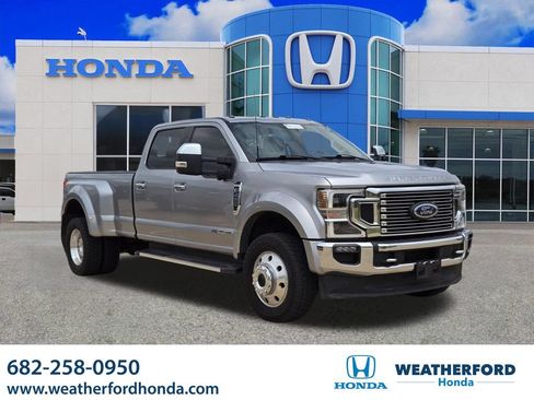Used 2021 Ford F450 Lariat w/ Lariat Ultimate Package AWD/4WD image 1