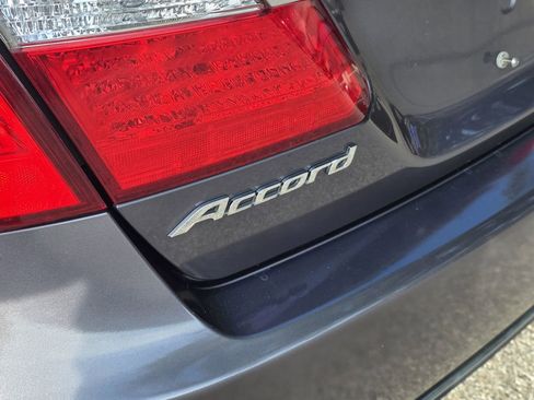 Used 2014 Honda Accord EX image 8