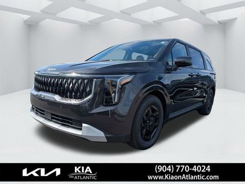 New 2026 Kia Carnival FWD image 7