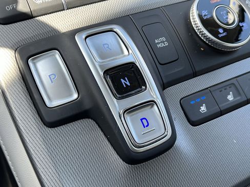 Used 2022 Hyundai Palisade Calligraphy image 23