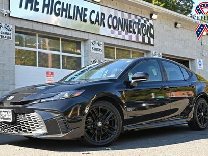 Used 2025 Toyota Camry SE