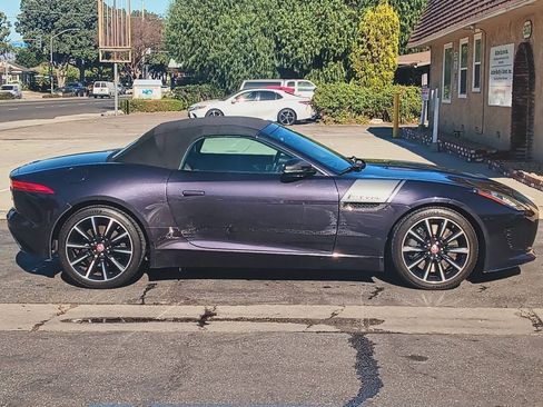 Used 2016 Jaguar F-TYPE S RWD image 11