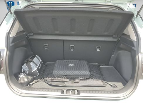 New 2026 Hyundai Venue SEL FWD image 15