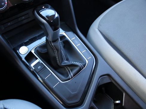 Certified 2024 Volkswagen Taos S image 18