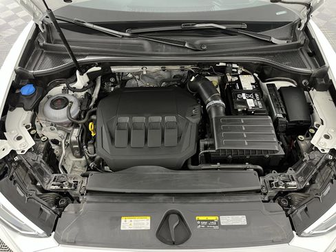 Used 2025 Audi Q3 2.0T Premium w/ Convenience Package image 24