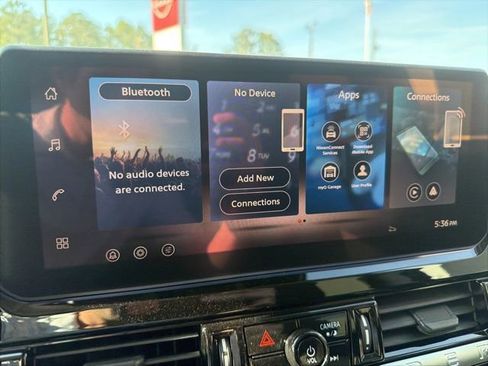 New 2026 Nissan Pathfinder SL w/ SL Premium Package FWD image 31