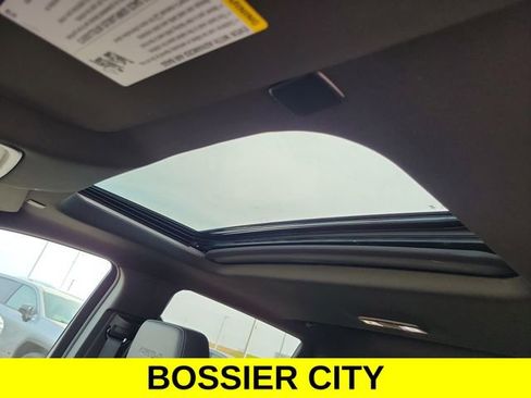 New 2026 GMC Sierra 1500 AT4 w/ AT4 Premium Package image 14