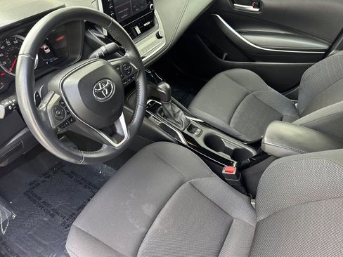 Used 2020 Toyota Corolla SE image 4