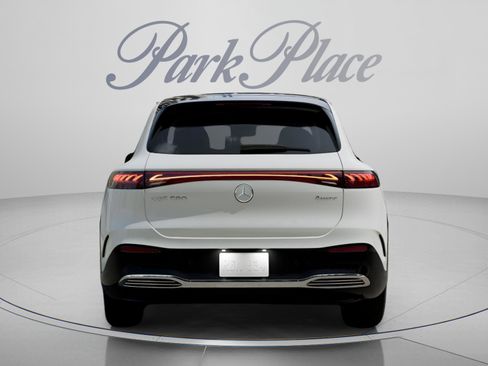 Certified 2023 Mercedes-Benz EQS 580 4MATIC SUV image 17
