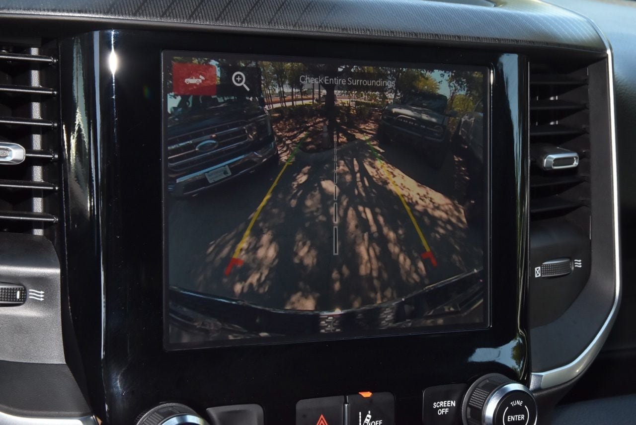 Used 2025 RAM 1500 Big Horn RWD image 28