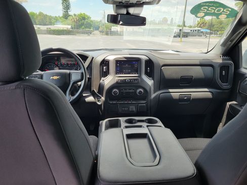 Used 2022 Chevrolet Silverado 1500 Custom AWD/4WD image 15