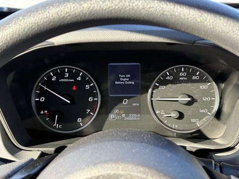 Used 2024 Subaru Crosstrek 2.0i Premium image 29