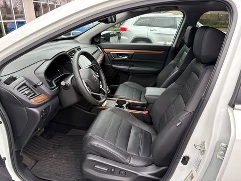Used 2020 Honda CR-V Touring image 10