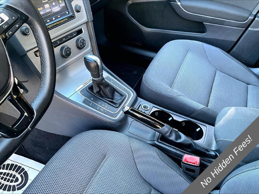 Used 2017 Volkswagen Golf S AWD/4WD image 12