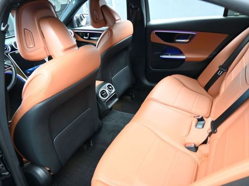 Used 2022 Mercedes-Benz C 300 Sedan w/ Exclusive Trim Package image 35