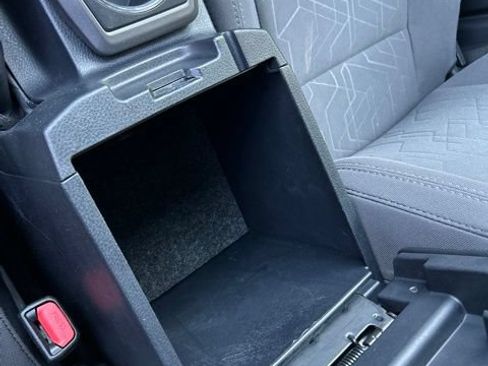 Used 2018 Toyota Tacoma TRD Sport AWD/4WD image 51