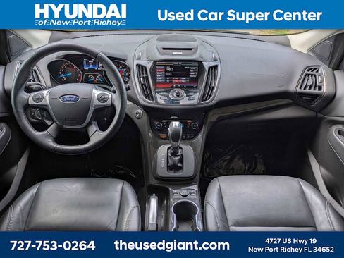 Used 2015 Ford Escape Titanium w/ Equipment Group 301A FWD image 18