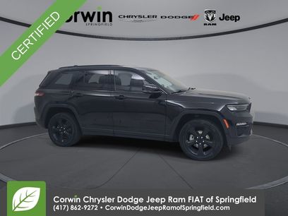 Used 2023 Jeep Grand Cherokee Limited w/ Black Appearance Package