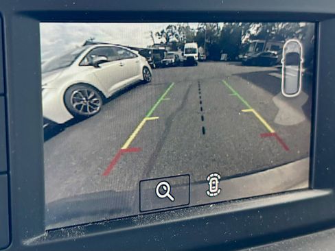 Used 2019 Ford Transit Connect XL image 23