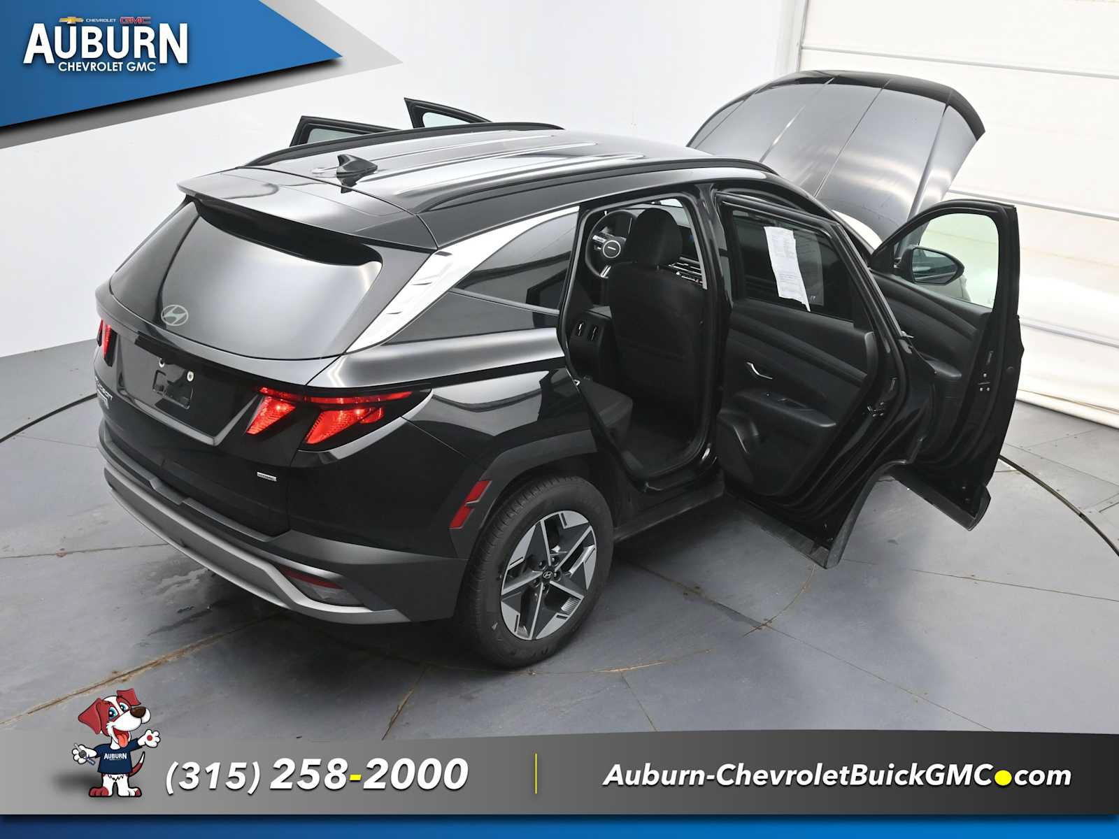 Used 2025 Hyundai Tucson SEL AWD/4WD image 42