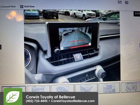 Used 2025 Toyota RAV4 XLE AWD/4WD image 2