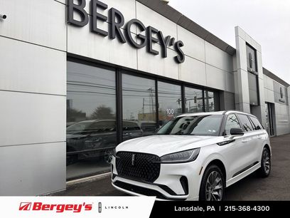 New 2025 Lincoln Aviator AWD w/ Jet Appearance Package