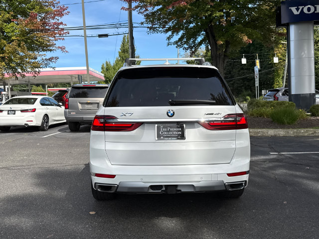 Used 2021 BMW X7 xDrive40i AWD/4WD image 3