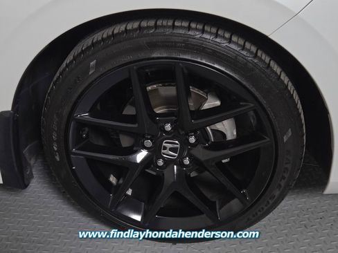 Certified 2024 Honda Civic Sport image 12
