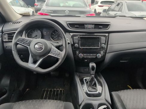 Used 2019 Nissan Rogue SV FWD image 10