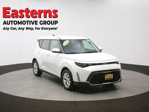 Used 2024 Kia Soul LX w/ Option Group 015 image 58