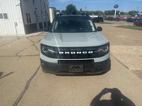 Used 2022 Ford Bronco Sport Outer Banks w/ Tech Package AWD/4WD image 6