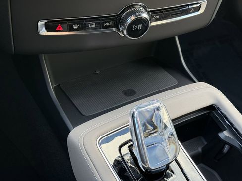 New 2026 Volvo XC90 B6 Ultra w/ Protection Package Premier image 23