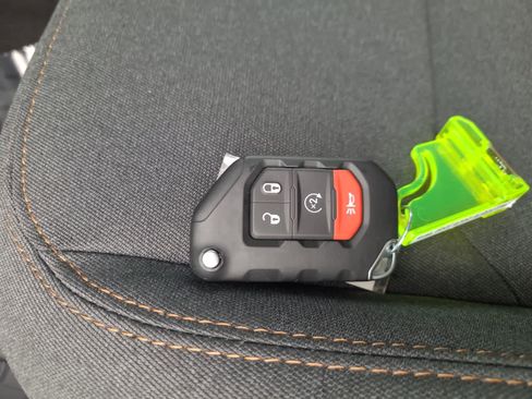 New 2026 Jeep Wrangler Unlimited Sport image 28