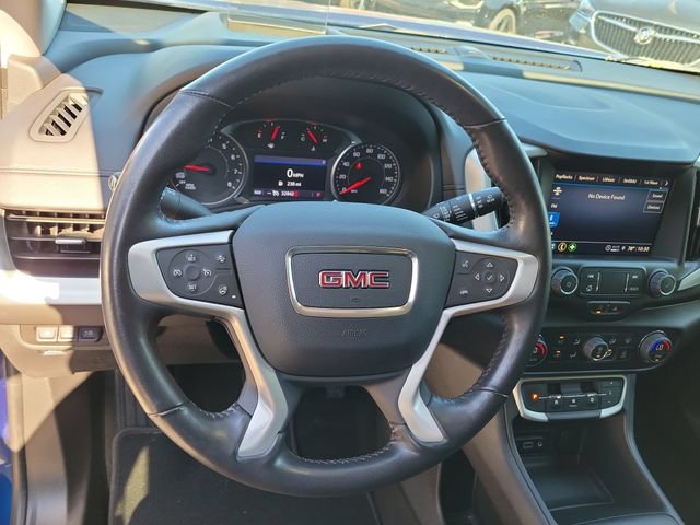 Used 2022 GMC Terrain SLT w/ Tech Package FWD image 18