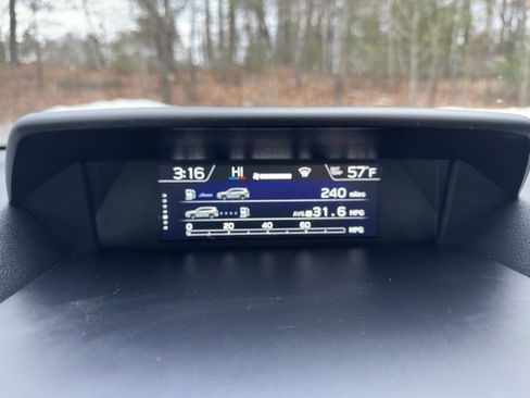 Used 2020 Subaru Forester Premium image 13