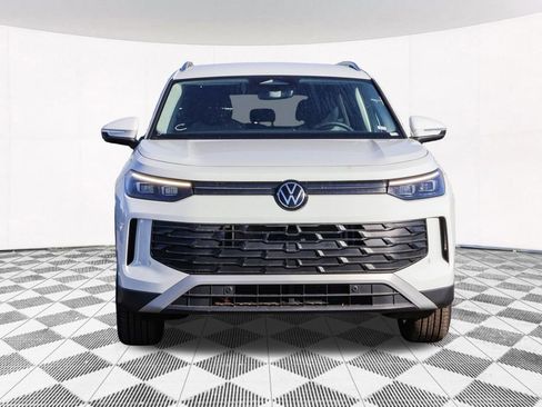 New 2025 Volkswagen Tiguan S image 18